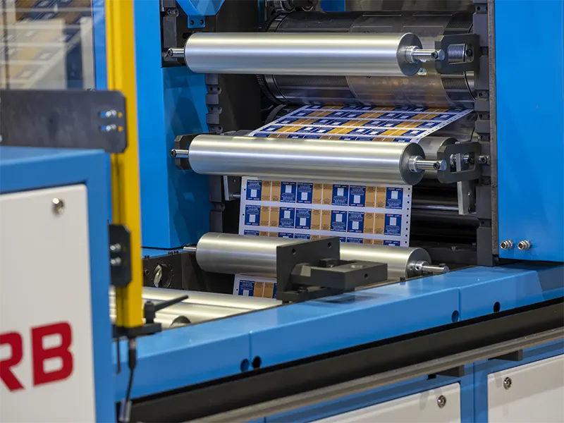 Nuovo macchinario da stampa OMEG 480 H4 | Omegher Srl presenta il nuovo macchinario da stampa realizzato con tecnologie innovative